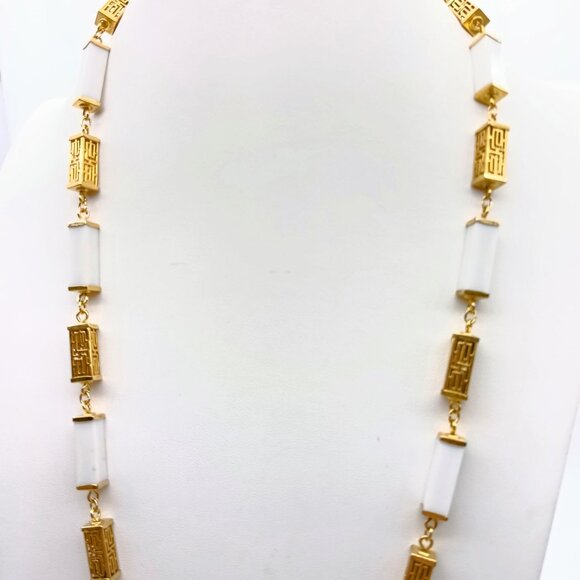 Vintage Gold and White Geometric Necklace with Intricate Rectangular Links - Picture 2 of 4